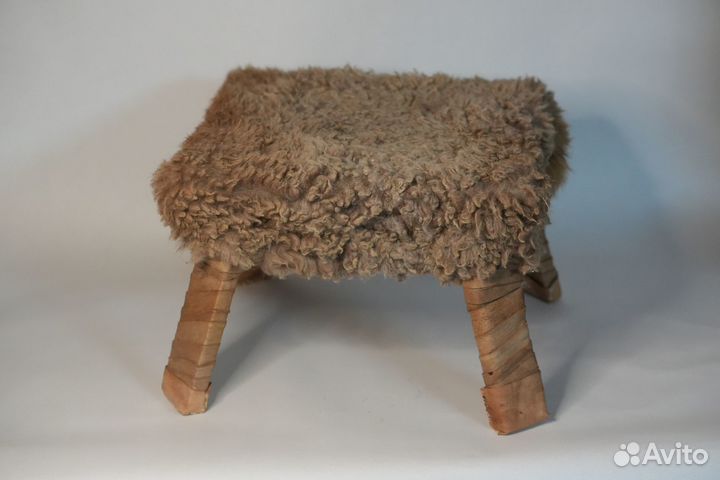 Пуфик-табуретка Хоббитская