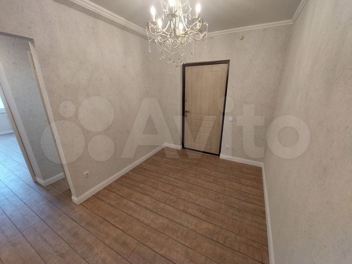 2-к. квартира, 65 м², 13/16 эт.