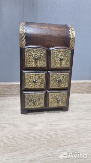 Шкатулка комод