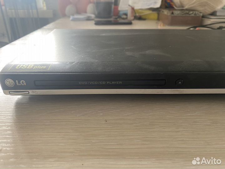 DVD/CD плеер проигрыватель