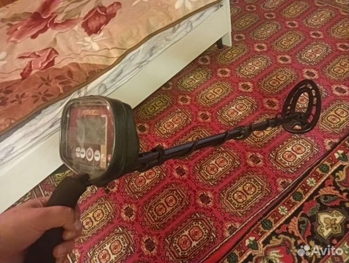 Металлоискатель fisher f22