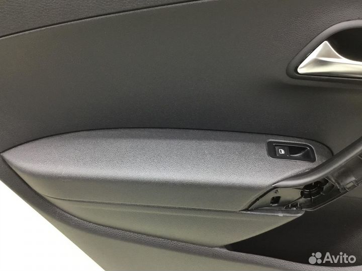 Обшивка двери задней левой, VW Polo (Sed RUS) 2011-2020 6RU867211dupl