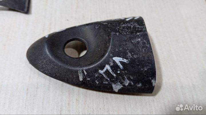 Ручка двери наружная передняя левая Ford Focus 1