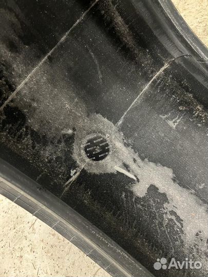 Pirelli Scorpion Winter 275/40 R22 и 315/35 R22