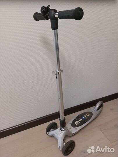 Самокат Micro Kickboard Compact