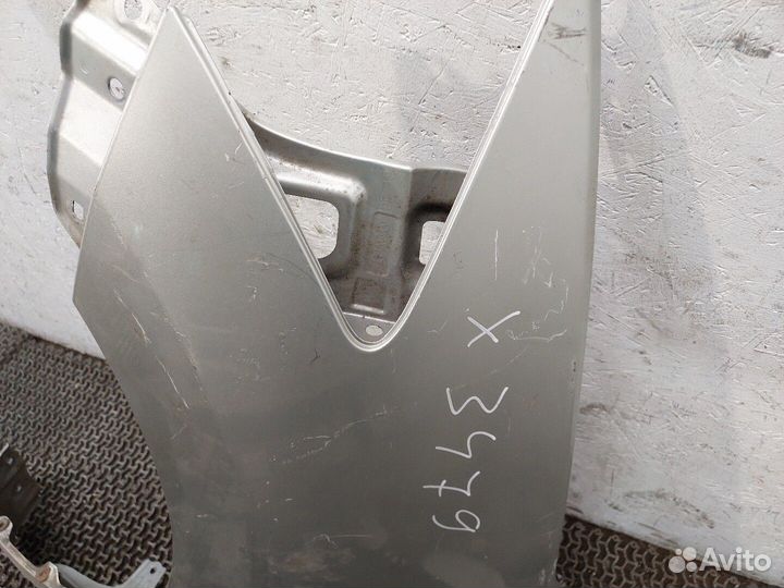 Крыло Toyota Auris E15, 2007