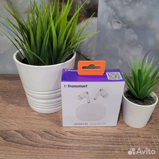 Беспроводные наушники Tronsmart