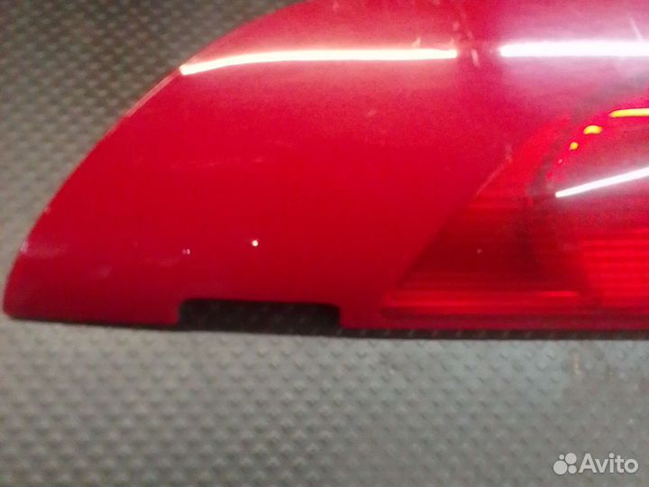 Фонарь задний правый Nissan Kubistar