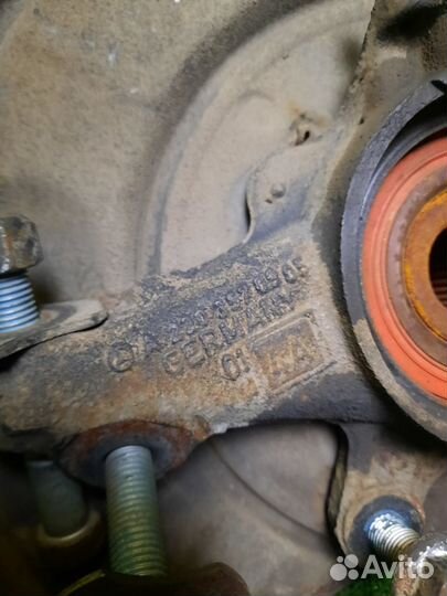 Цапфа задняя левая Mercedes-Benz S500 W220 M113E50