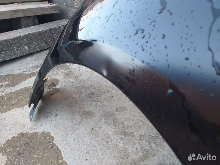 Крыло переднее правое Mazda 2