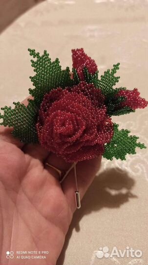 Брошь ручной работы