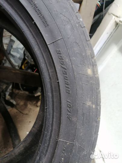 Продам 4 покрышки 255/50 r19