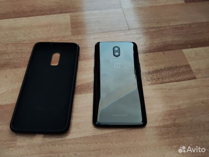 OnePlus 6T, 8/128 ГБ