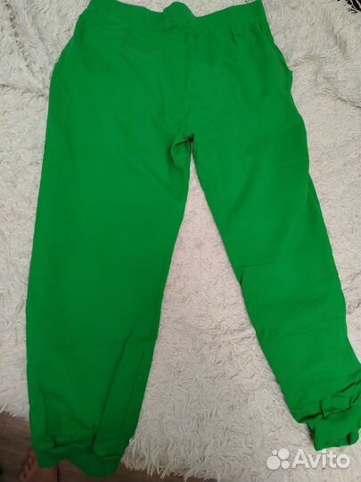 Спортивные брюки женские