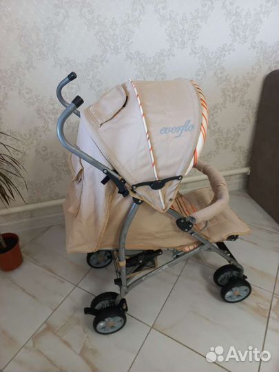 Прогулочная коляска бу