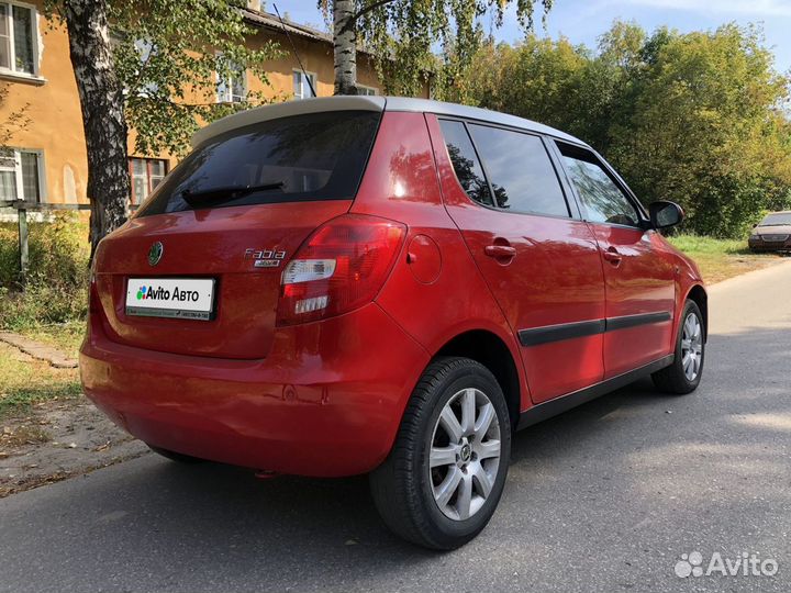 Skoda Fabia 1.6 AT, 2009, 253 000 км