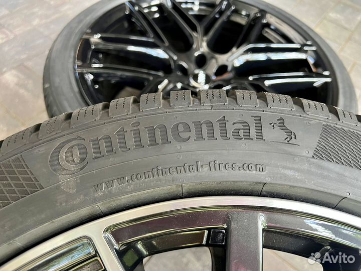 Колеса Audi Q8 SQ8 R22 оригинал AudiSport зима