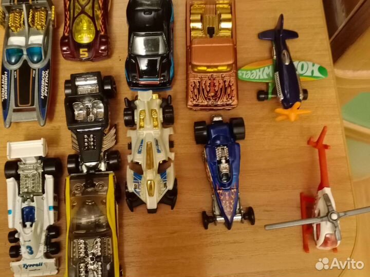 Hot wheels машинки