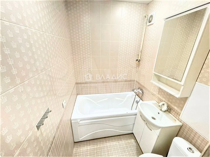 2-к. квартира, 44 м², 2/3 эт.