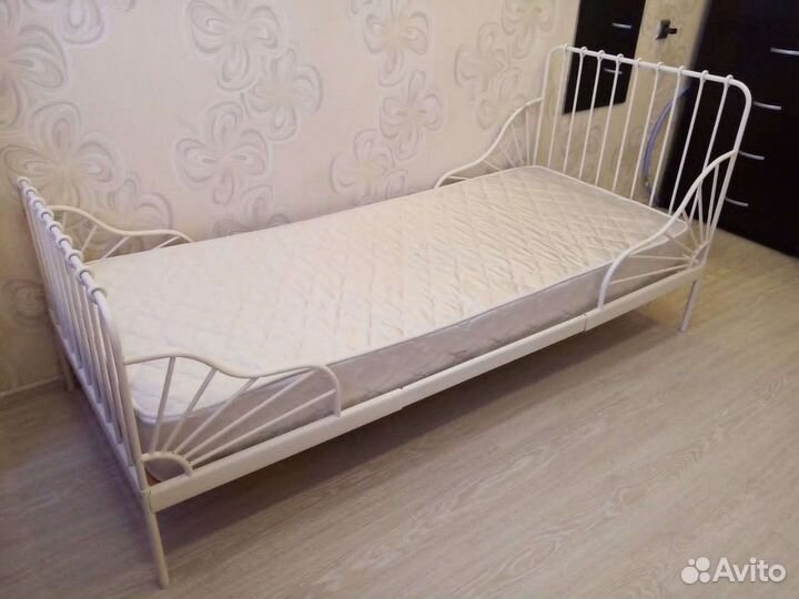Детская кровать IKEA раздвижная