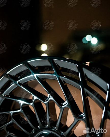 Кованые диски Range Rover R24