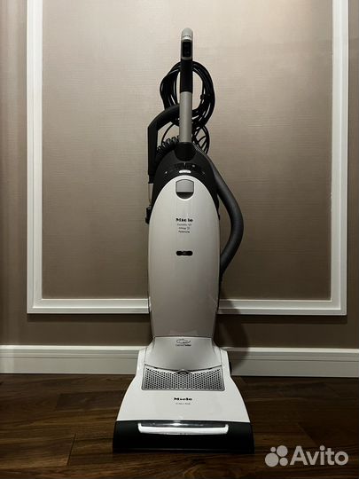 Пылесос Miele