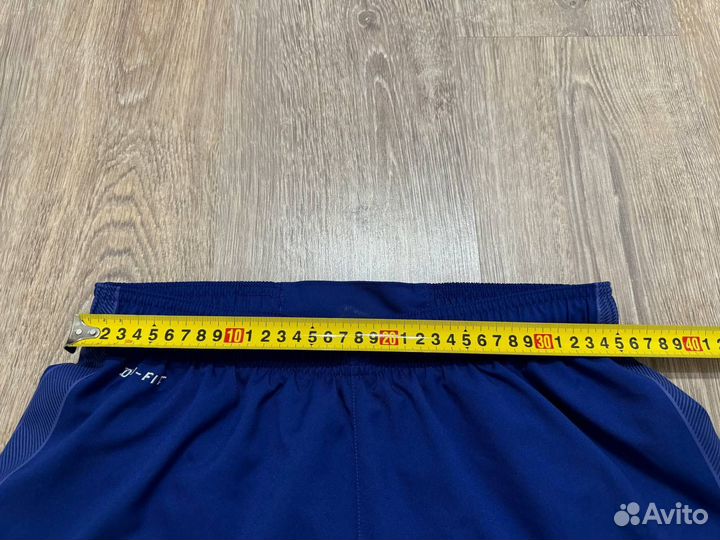 Футбольные шорты Nike Manchester United M