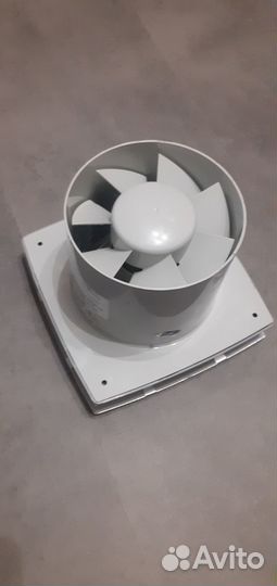 Вентилятор осевой