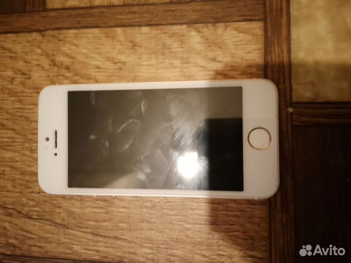 iPhone 5S, 16 ГБ