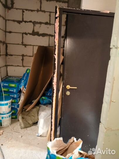 Дверь входная железная