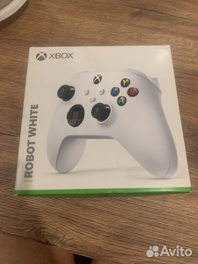 Геймпад xbox One с аккумулятором