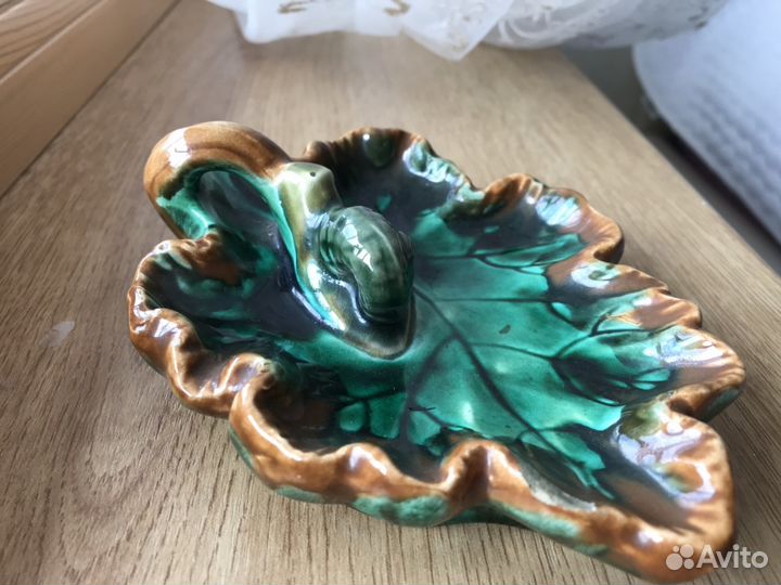 Пепельница «Улитка на листе кувшинки»