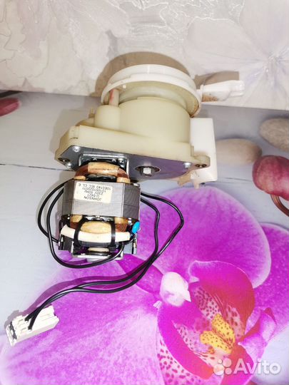 Кофемашина Krups XP 7240 по запчастям