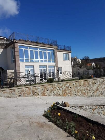 Дом 150 м² на участке 8 сот.