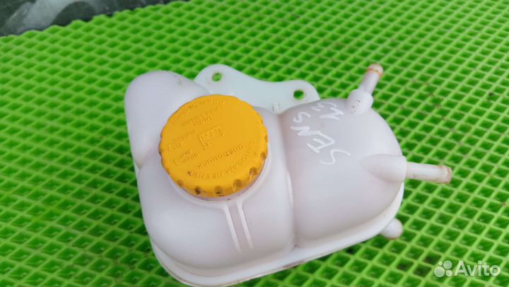 Расширительный бачок Lanos