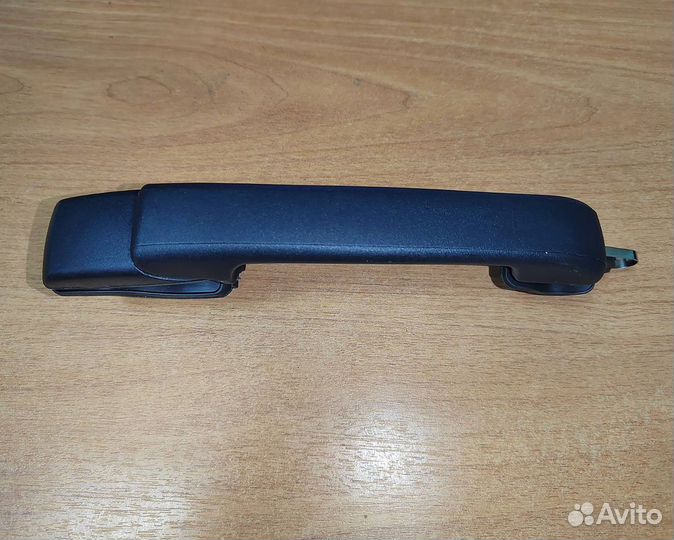 Ручка двери задняя левая/правая VW Golf 3 / Vento