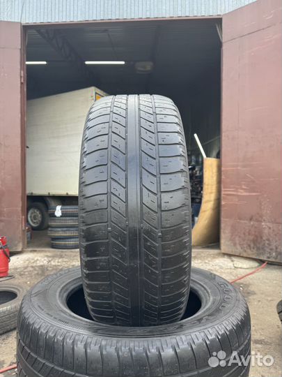 Goodyear Wrangler HP 255/60 R18