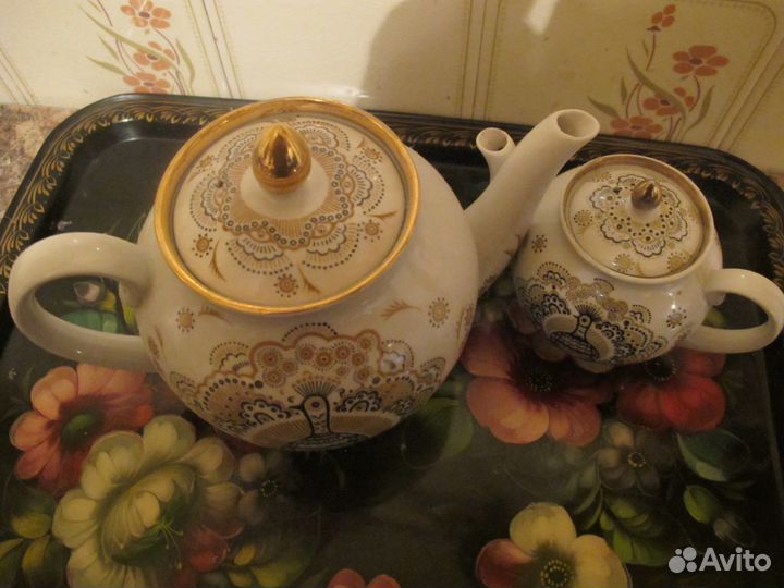 Большой и малый чайники 