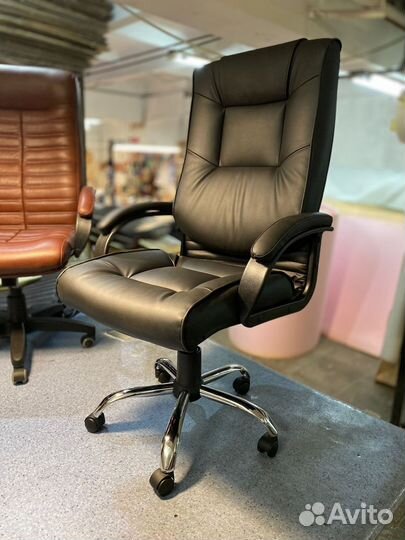 Компьютерное кресло