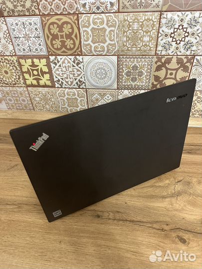 Thinkpad/i5-5300/озу 8гб/ssd 256гб/14 дюймов