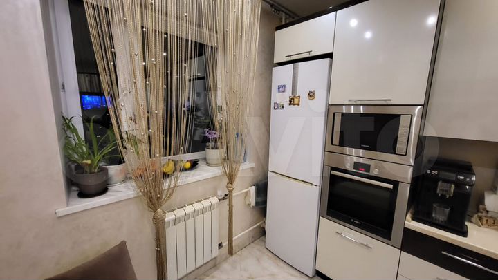 2-к. квартира, 58,1 м², 10/17 эт.