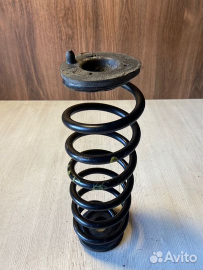 Пружина задняя Volkswagen Passat B6 BSE 1 2008