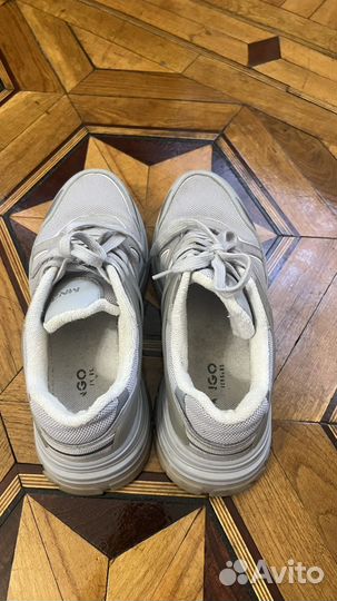 Кроссовки mango