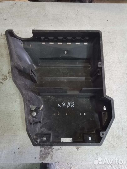 Крышка блока предохранителей audi a8 d2 ауди а8 д2