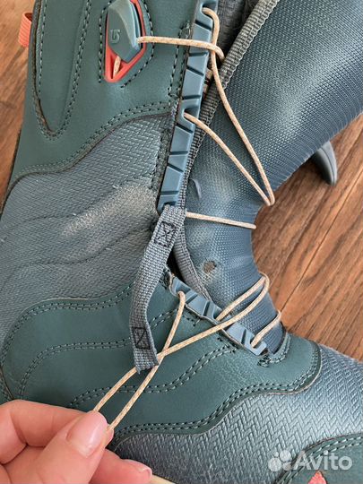 Женские ботинки для сноуборда Burton Mint 37