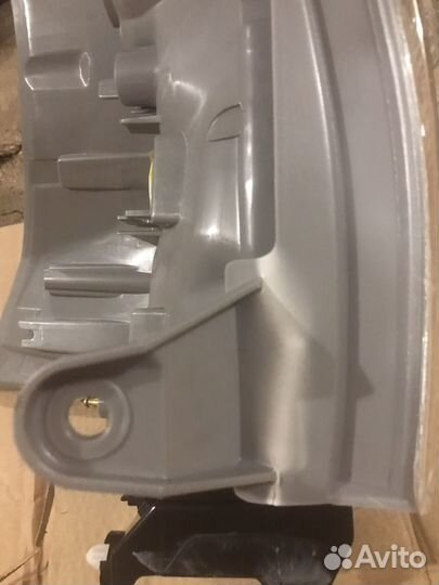 Фонарь задний правый LC prado 150. 123166DUR