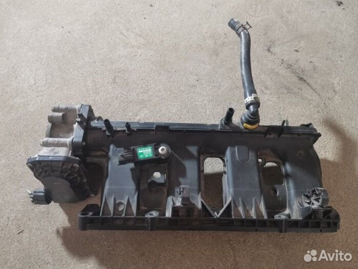 Коллектор впускной для Renault Megane