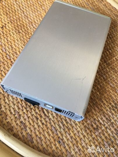 Блок питания к портативному жесткому диску toshiba