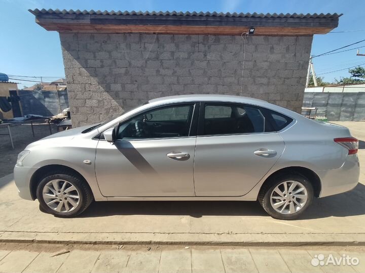 Nissan Sentra 1.6 CVT, 2015, 285 185 км