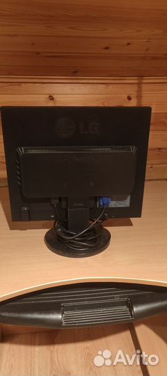 ЖК Монитор LG flatron l1953s-bf